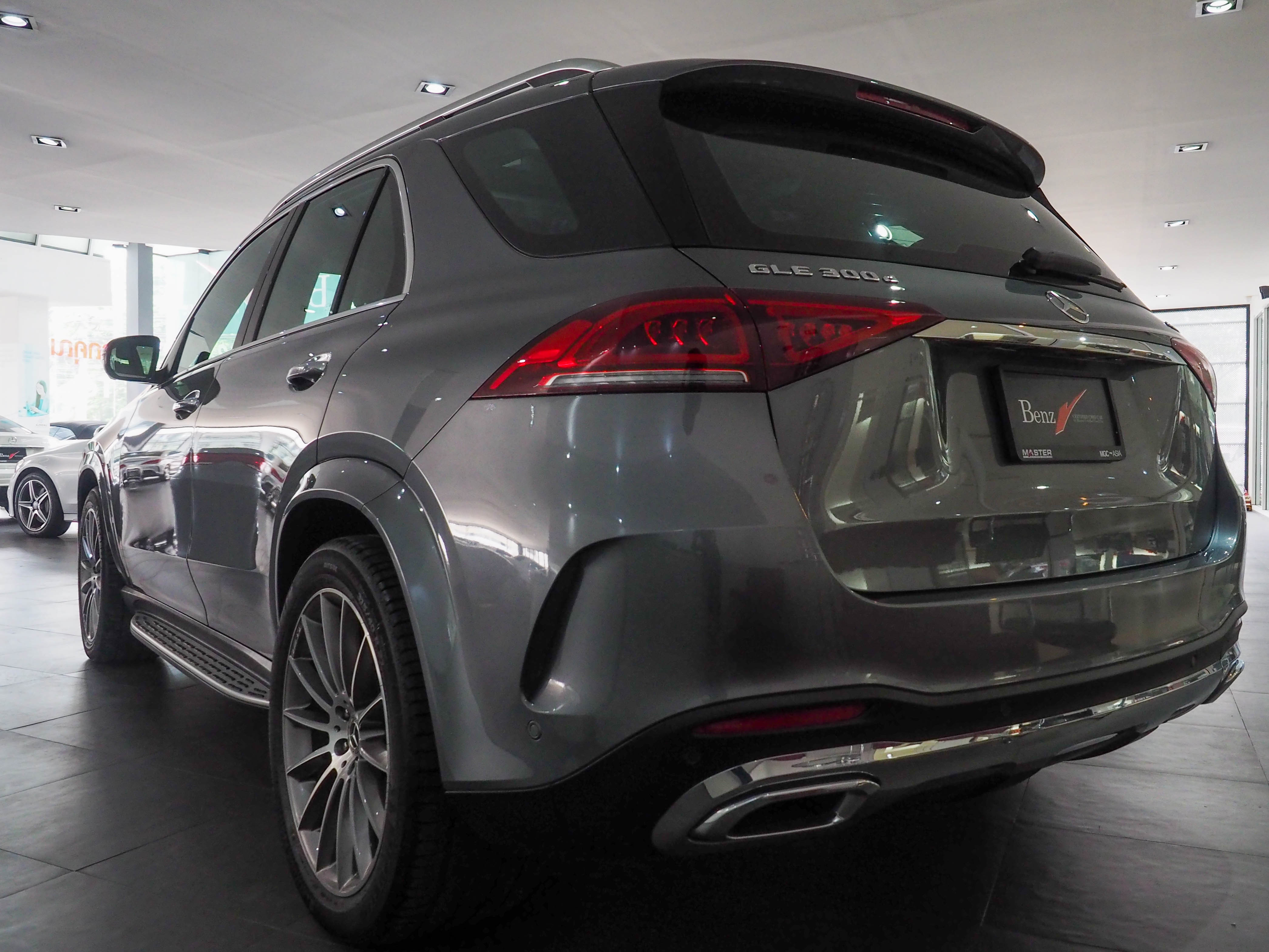 จองแล้ว GLE300d 4Matic AMG W167