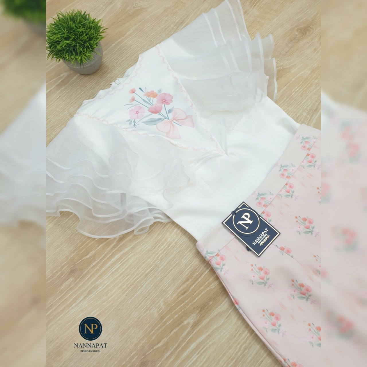 ชุดไทยสไตล์โมเดิ้ลประยุกค์