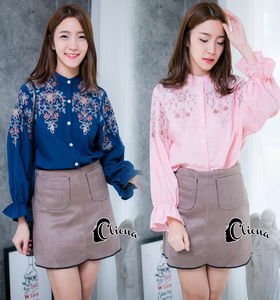 เสื้อผ้าเกาหลี Clionaเสื้อเชิ๊ตคอปิด กระดุมหน้า ขาว/ชมพู/กรม
