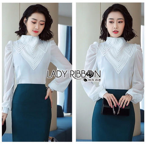 เสื้อแขนยาวทรงคอสูงผ้าชีฟองสีขาวปักลาย
