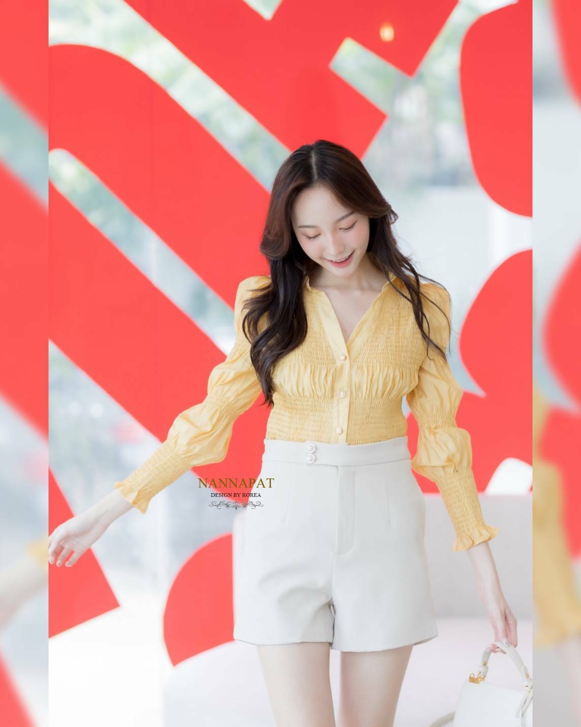 เสื้อกระดุมหน้า ช่วงตัวเป็นสม็อค
