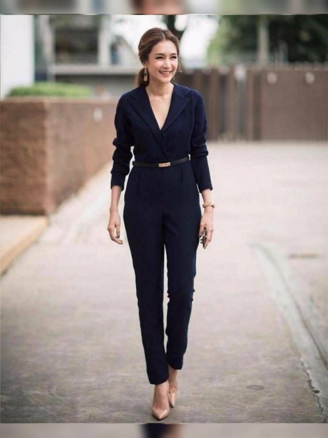 จั้มสูทผ้าสูทหนานุ่มใส่สบาย