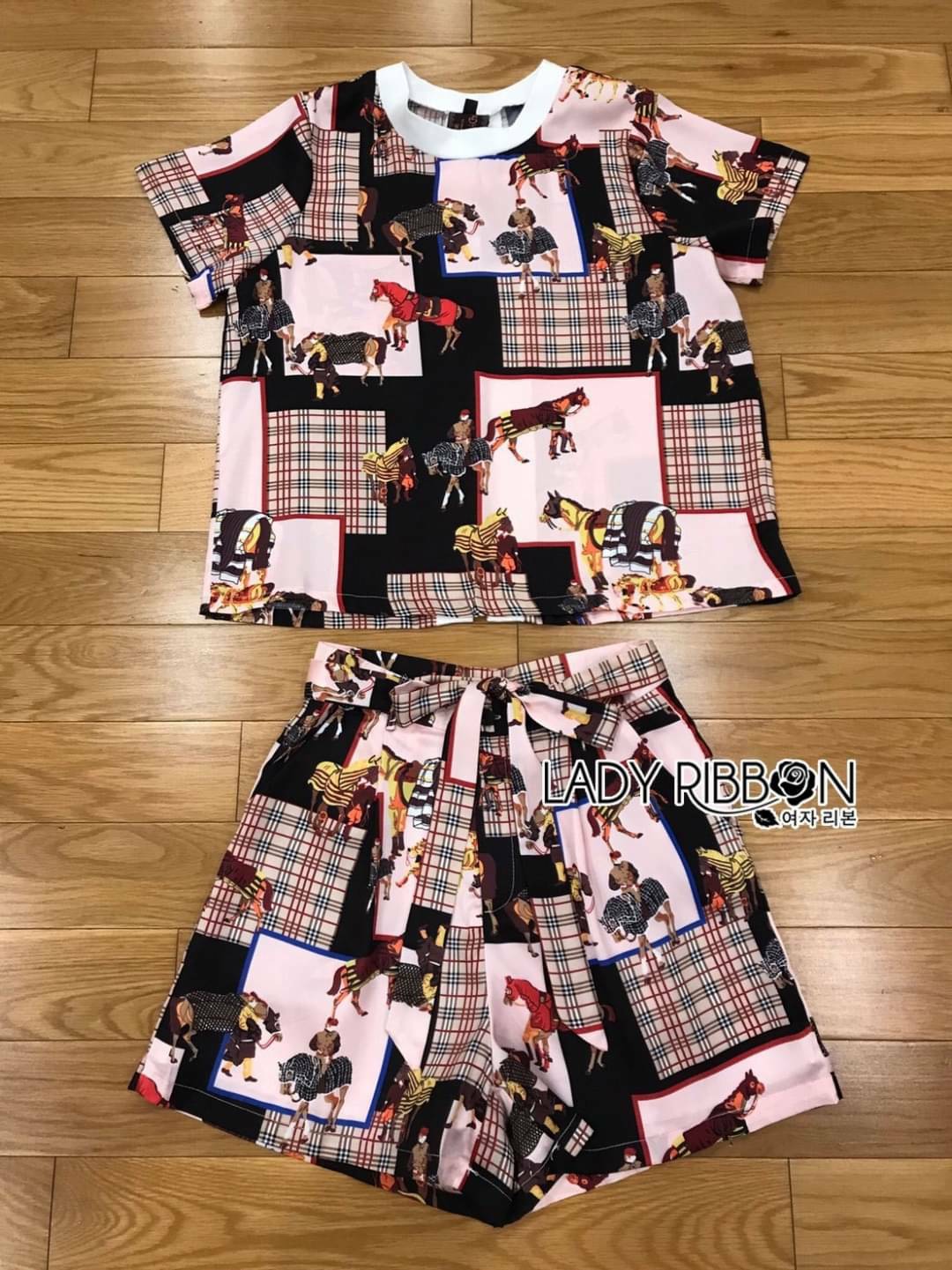 เซ็ตเสื้อแขนสั้นพิมพ์ลาย