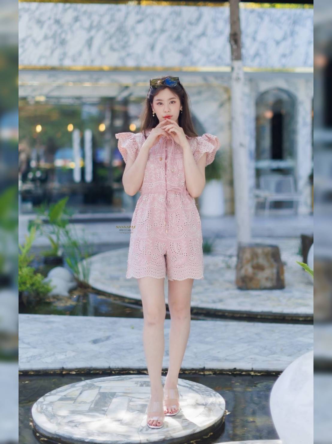 เพลสูทกระดุมหน้า เชือกรูดเอว