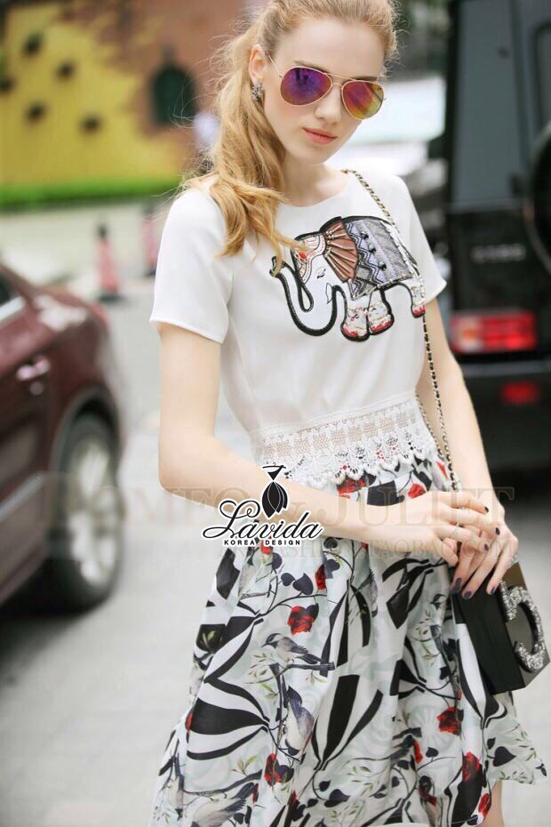 Korea Design By Lavida noble elephant embroidered top floral printed skirt nice set