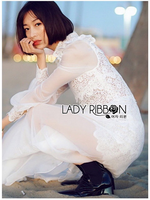 เดรสยาวผ้าชีฟองผสมลูกไม้ ลุคนี้เป็นแบบอั้ม