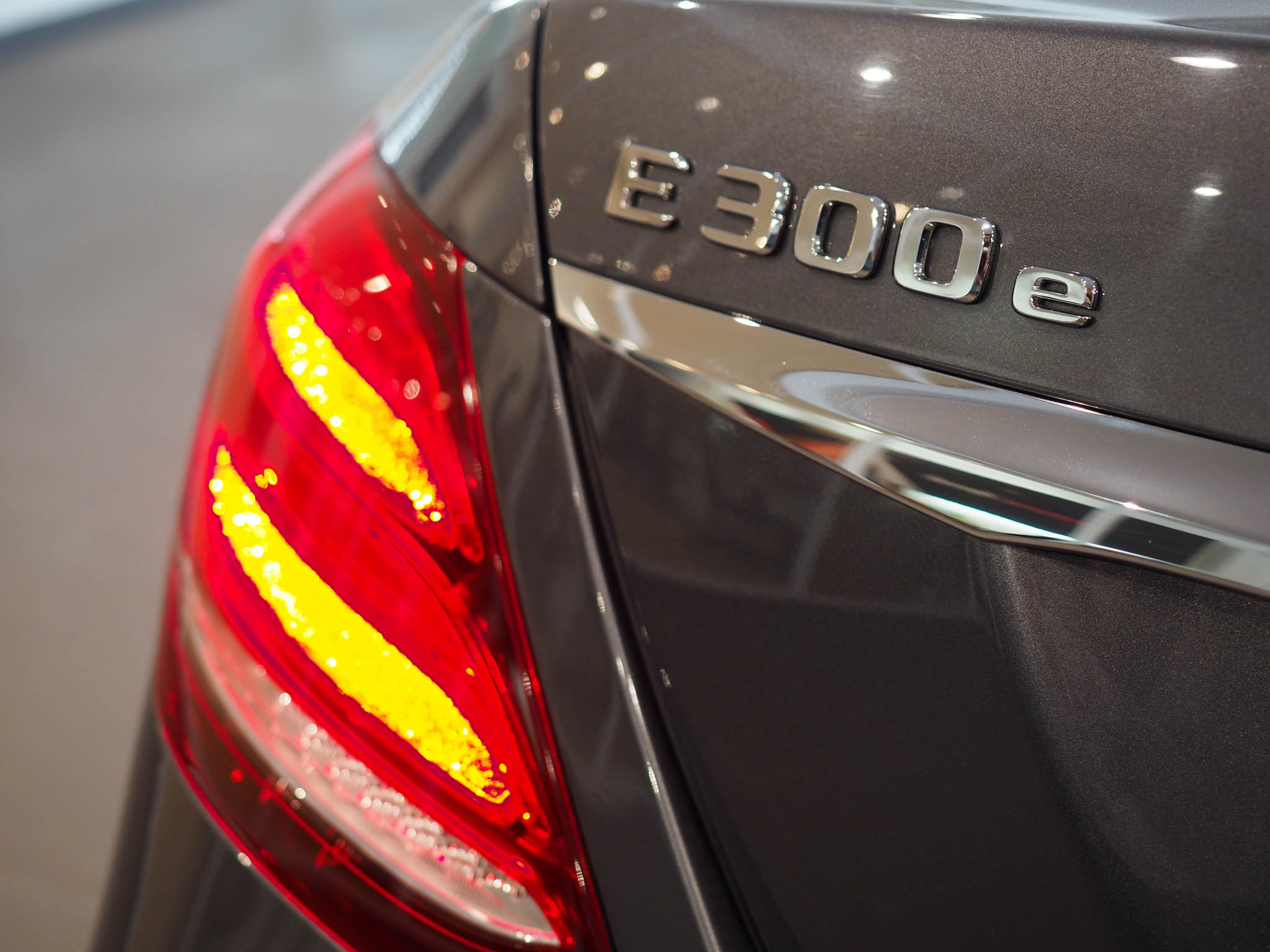 จองแล้ว E300e AMG Plug in Hybrid W213