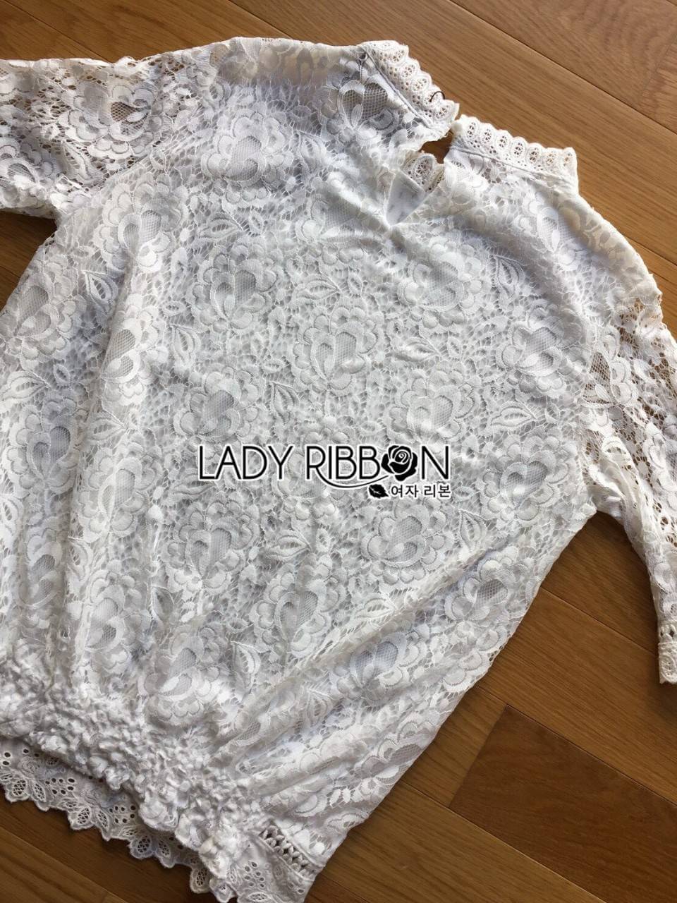 เสื้อลูกไม้ผ้านิ่มใส่สบาย