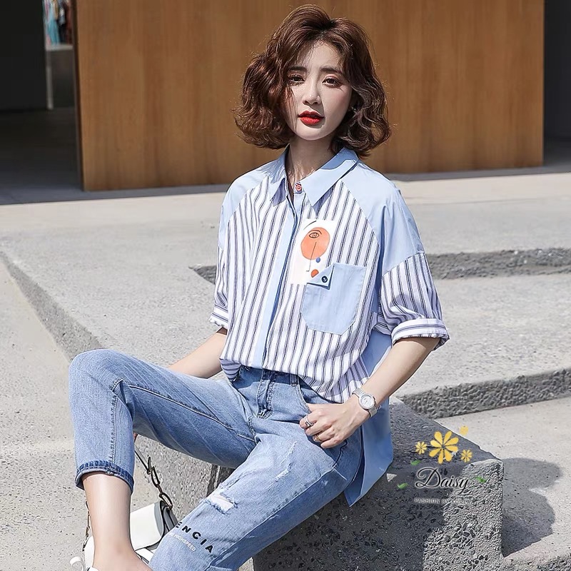 เสื้อคอเชิตแขนสามส่วน