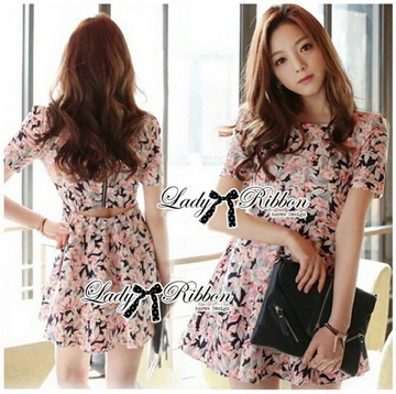 Lady Ribbon Online ขายส่งเสื้อผ้าออนไลน์ เลดี้ริบบอน LR20280716 🎀Lady Ribbon's Made🎀Lady Lana Flower Print A-Line Dress เดรสแขนสั้น