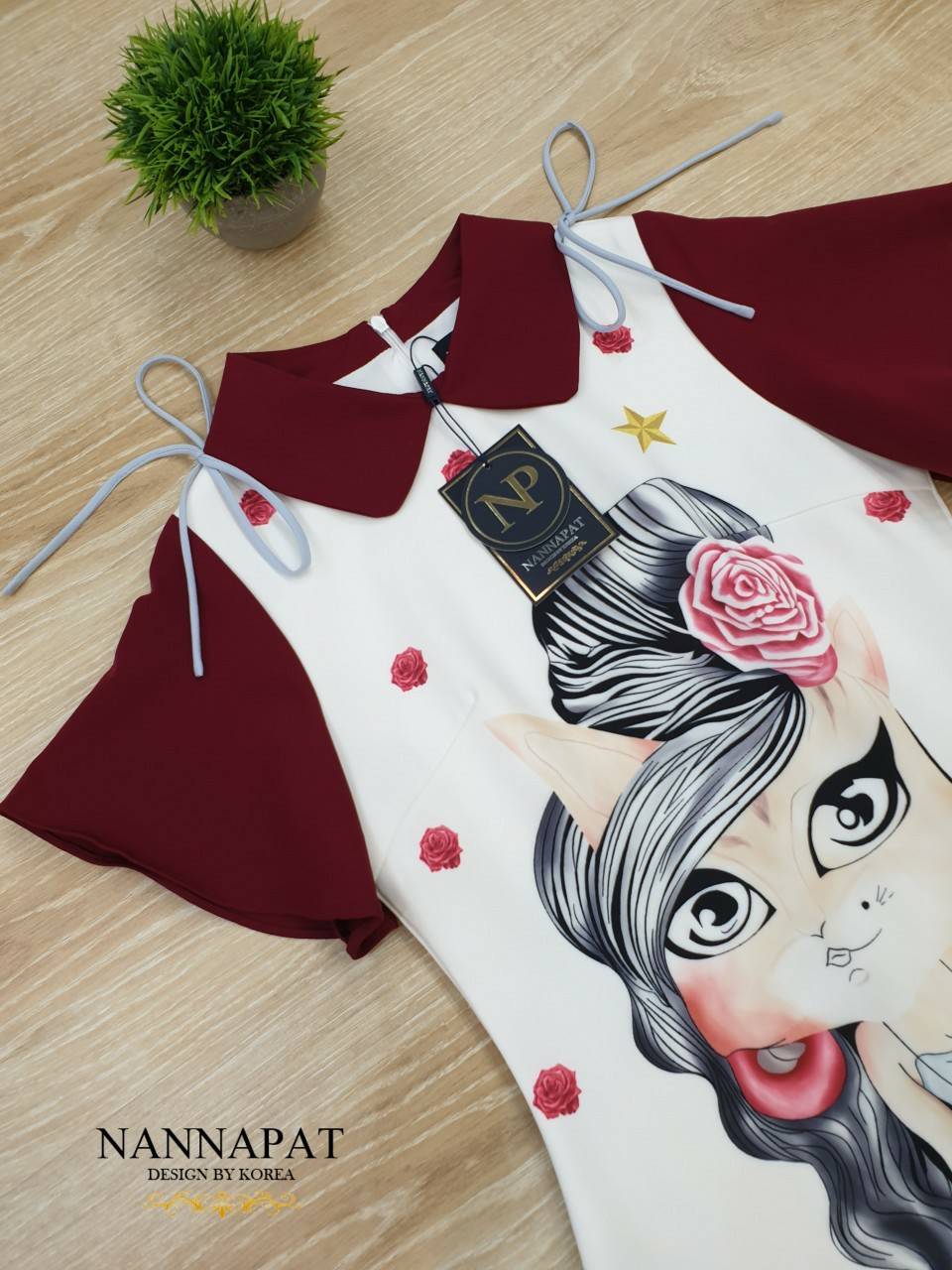 แต่งเชือกผูกโบว์ไหล่ พิมพ์ลายน่ารัก