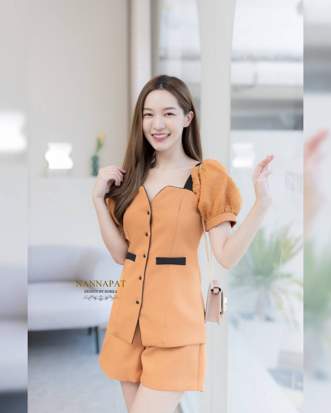 เสื้อกระดุมหหน้า แขนแต่ง