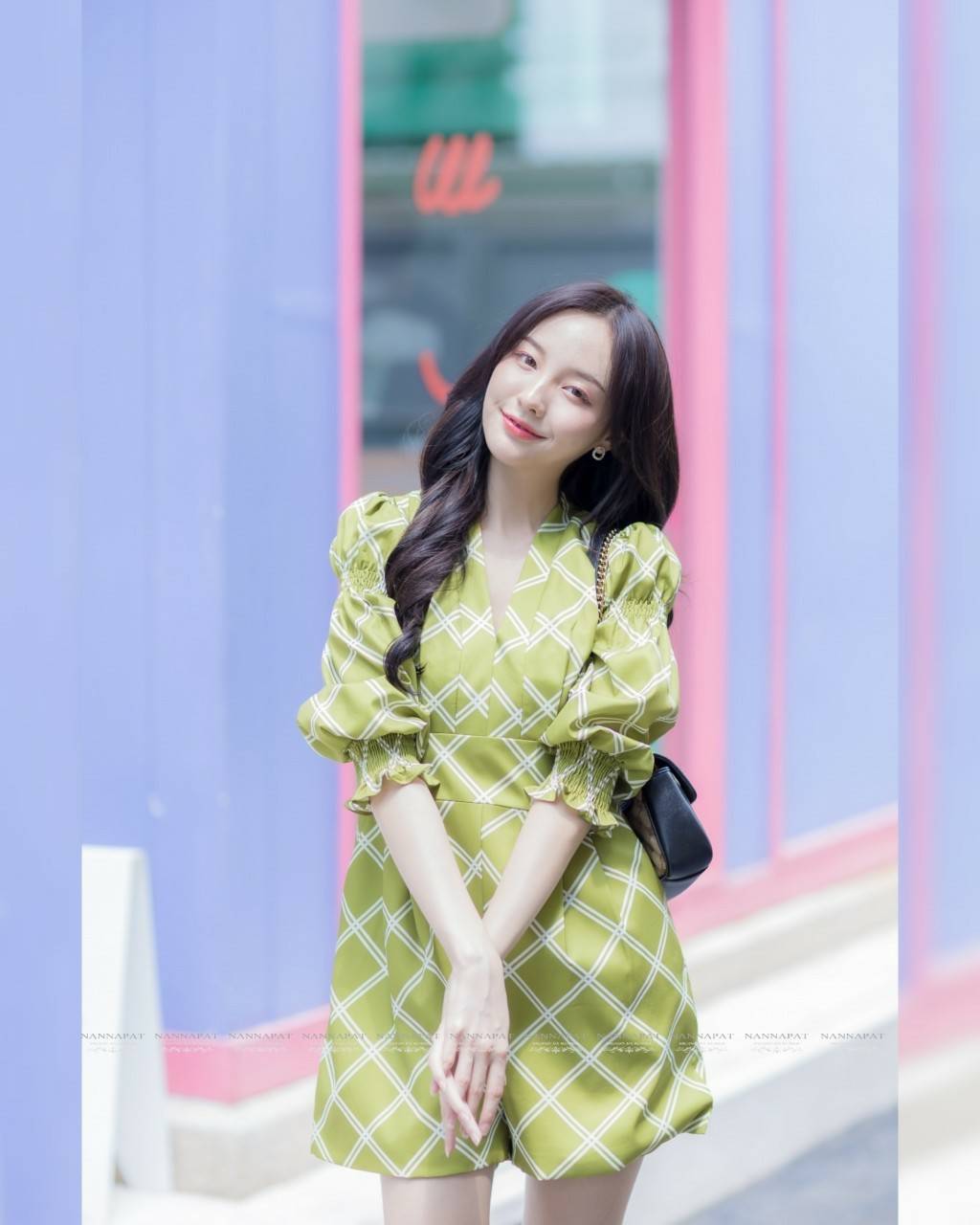 เพลสูทสีเลม่อนซิปหลังแต่งจีบแขนพอง