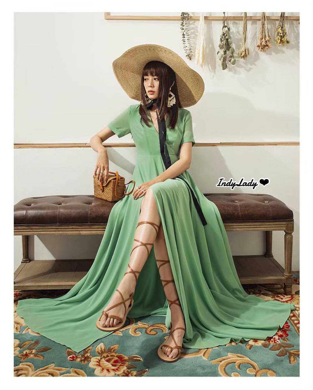Maxi Dress คอวีไขว้หน้า ซิปข้าง