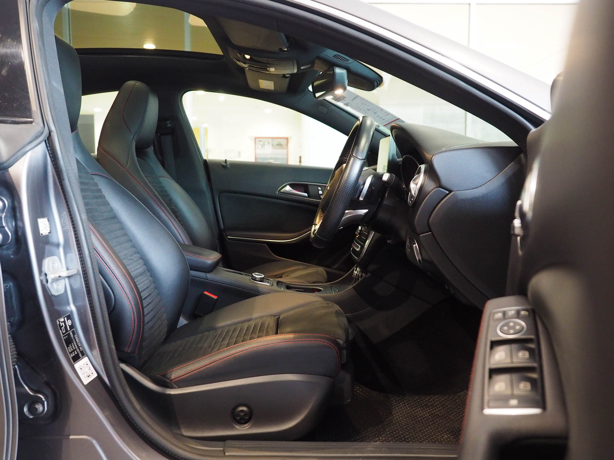 จองแล้ว CLA250 AMG W117