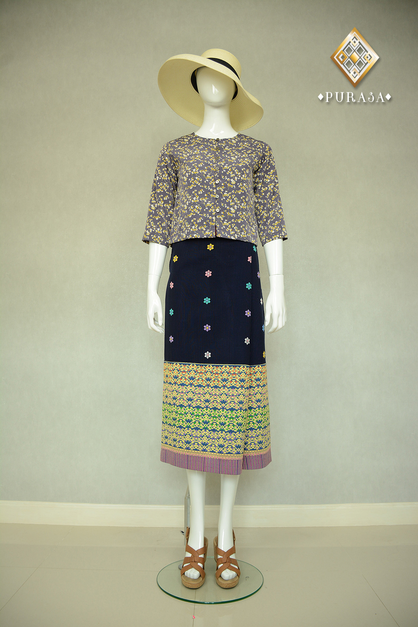 เสื้อลายดอก