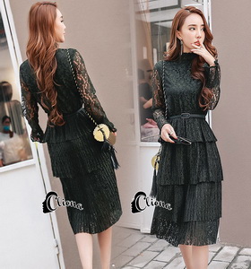 Mini dress แขนยาวทรงแขนกระดิ่ง