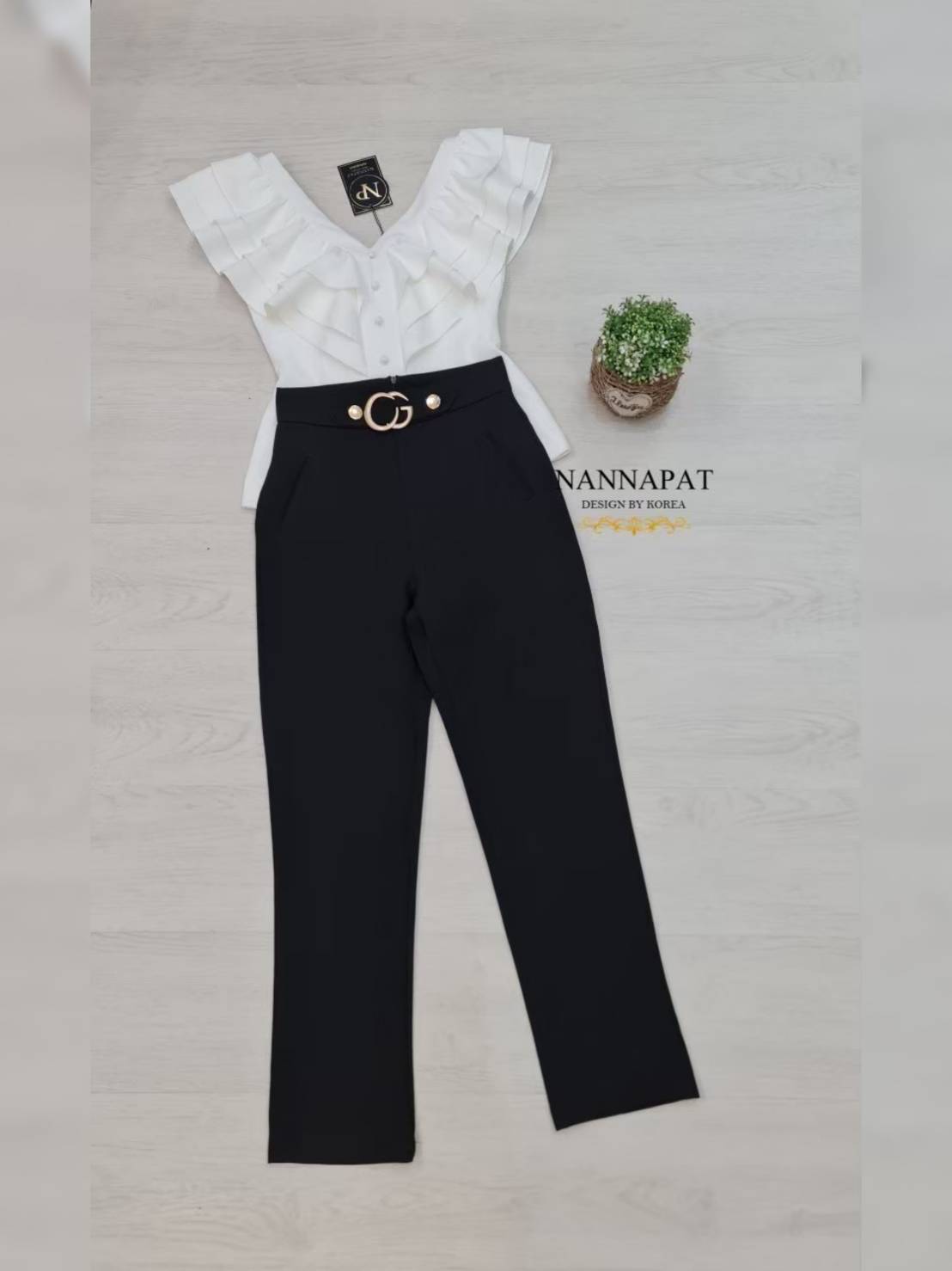 เสื้อซิปหลัง ทำเป็นระบายสวย