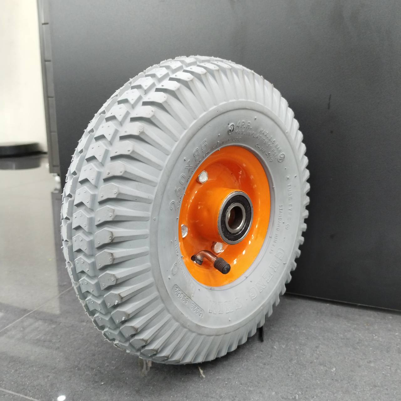 ยางนอกพร้อมยางใน+กระทะล้อ 260x85 (3.00-4) 4PR ยี่ห้อ CHENG SHIN