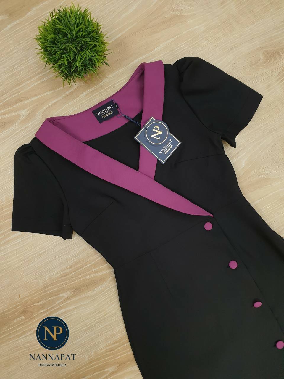 เดรสกระดุมหน้าสีทูโทน