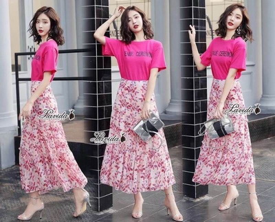 เสื้อผ้ายืด เนื้อดีโทนสีชมพูบานเย็น