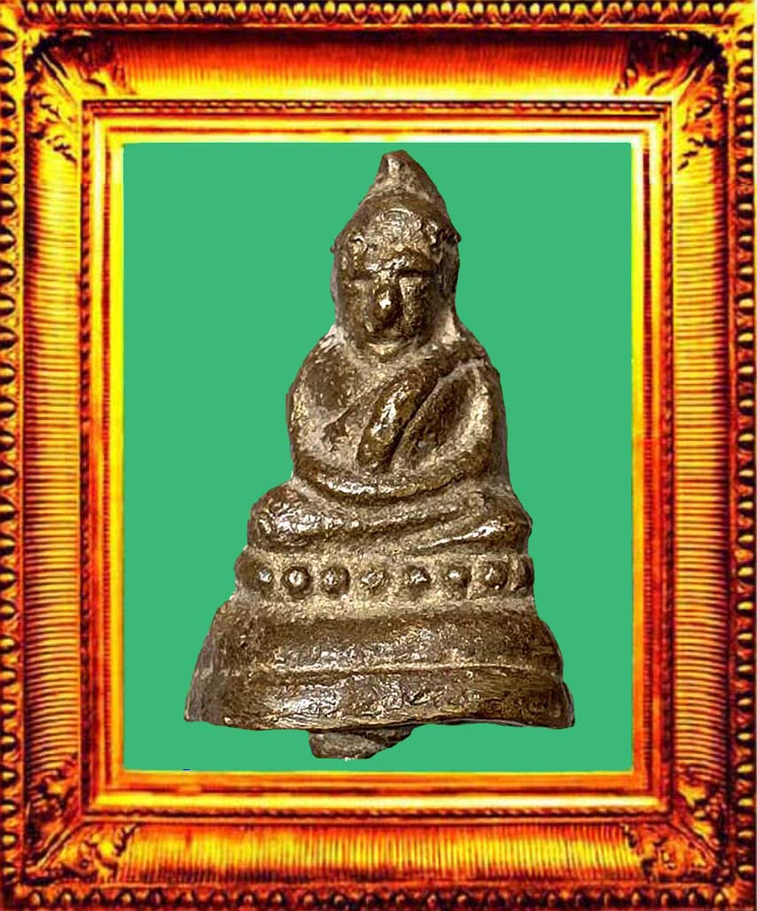 พระชัยพิมพ์ป้อมเล็กฐานสูงหลวงปู่บุญวัดกลางบางแก้ว องค์ที่ 10