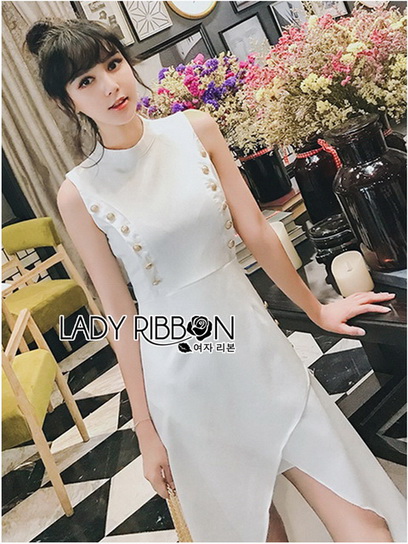 White Dress เดรสแขนกุดสีขาวตกแต่งกระดุมทอง