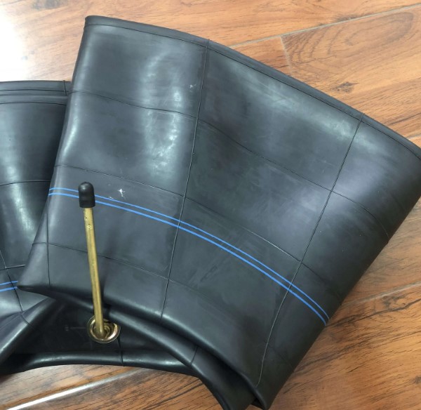 ยางใน ขนาด 16/70-24 จุ๊บลมชนิด TR179A ยี่ห้อ MASTER