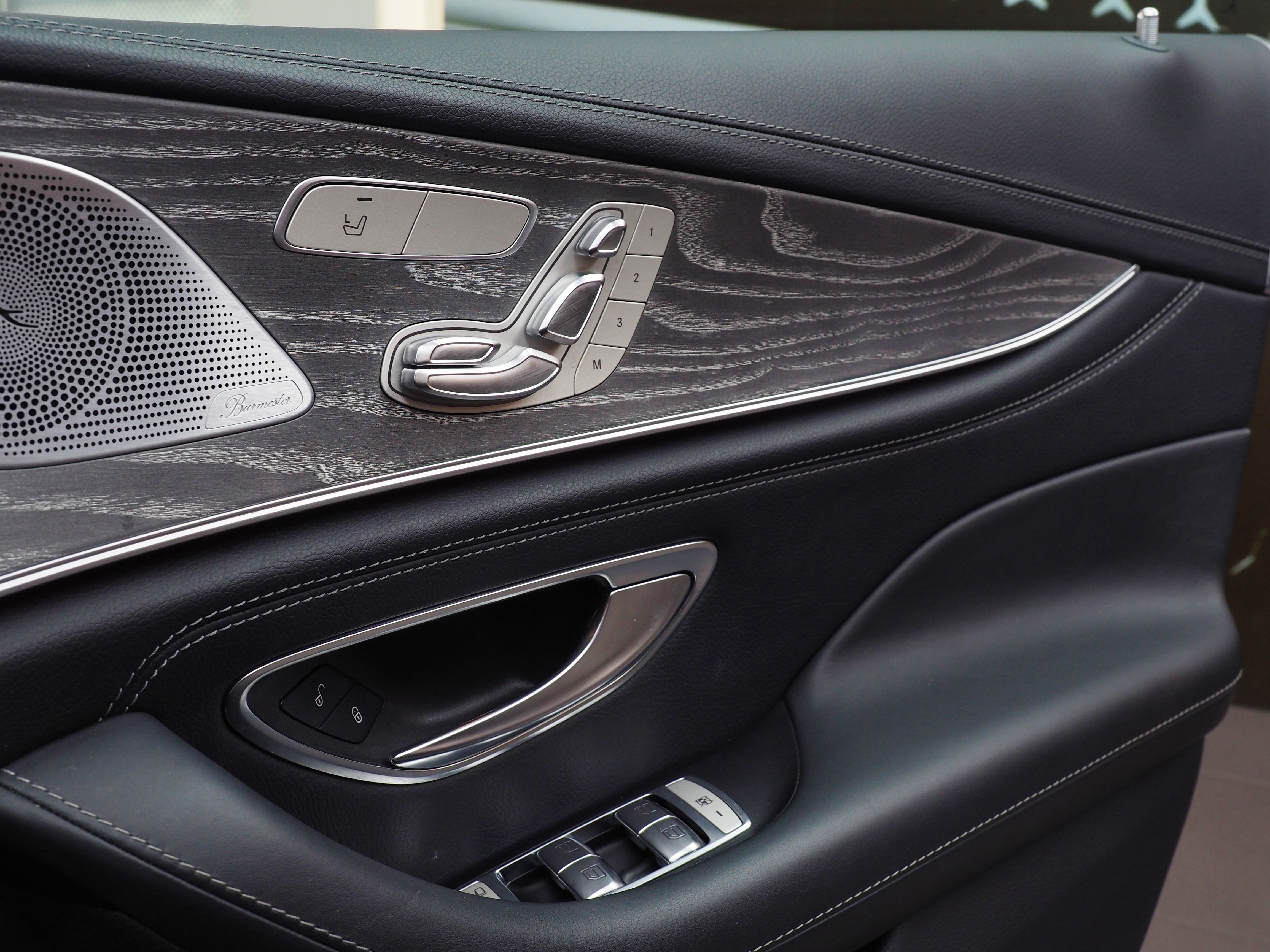 จองแล้ว CLS300d AMG Premium W257