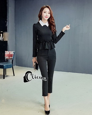 เสื้อลายทาง คอปกสีขาว แขนยาว