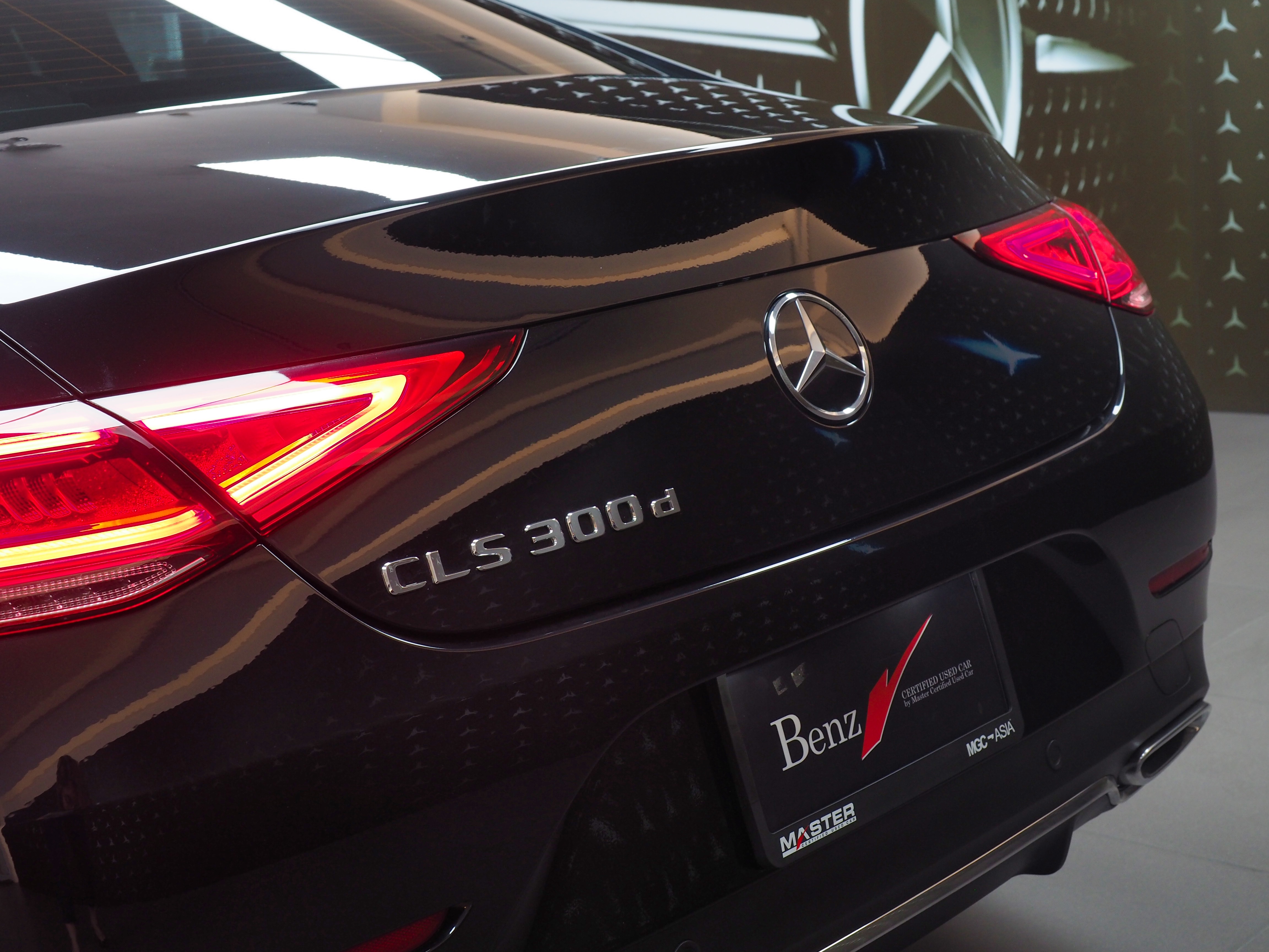 จองแล้ว CLS300d AMG Premium W257