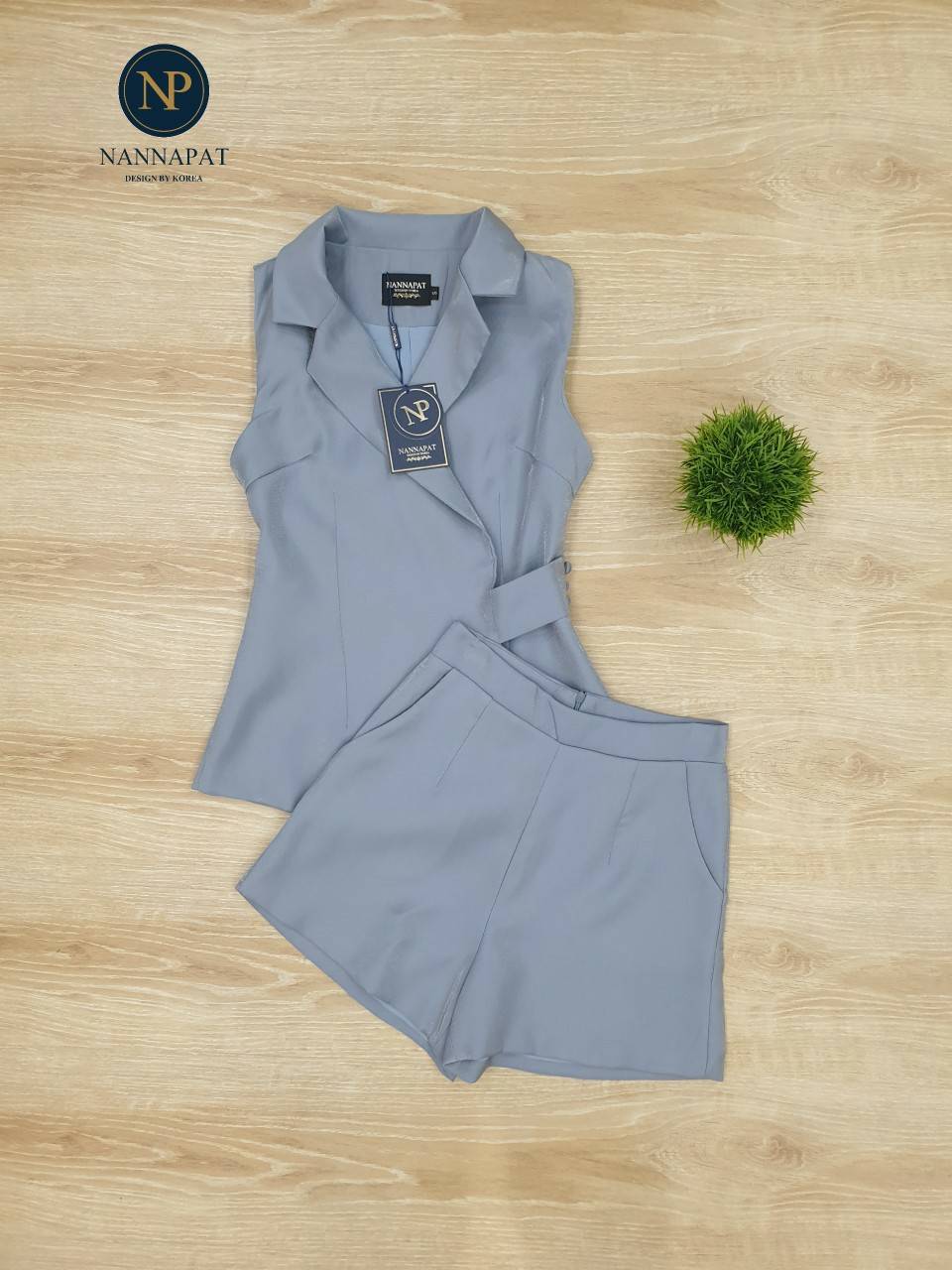 เสื้อกระดุมข้างกางเกงมีกระเป๋าข้าง