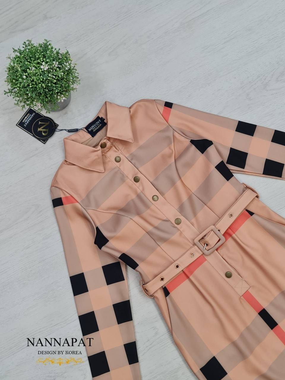 ผ้าหนานุ่ม มีซับในอย่างดีงานกระดุมหน้า