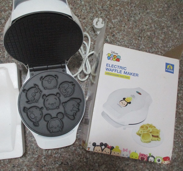Disney waffle maker tsum tsum 7 faces non stick 200V 900W A-HOME model TX 200