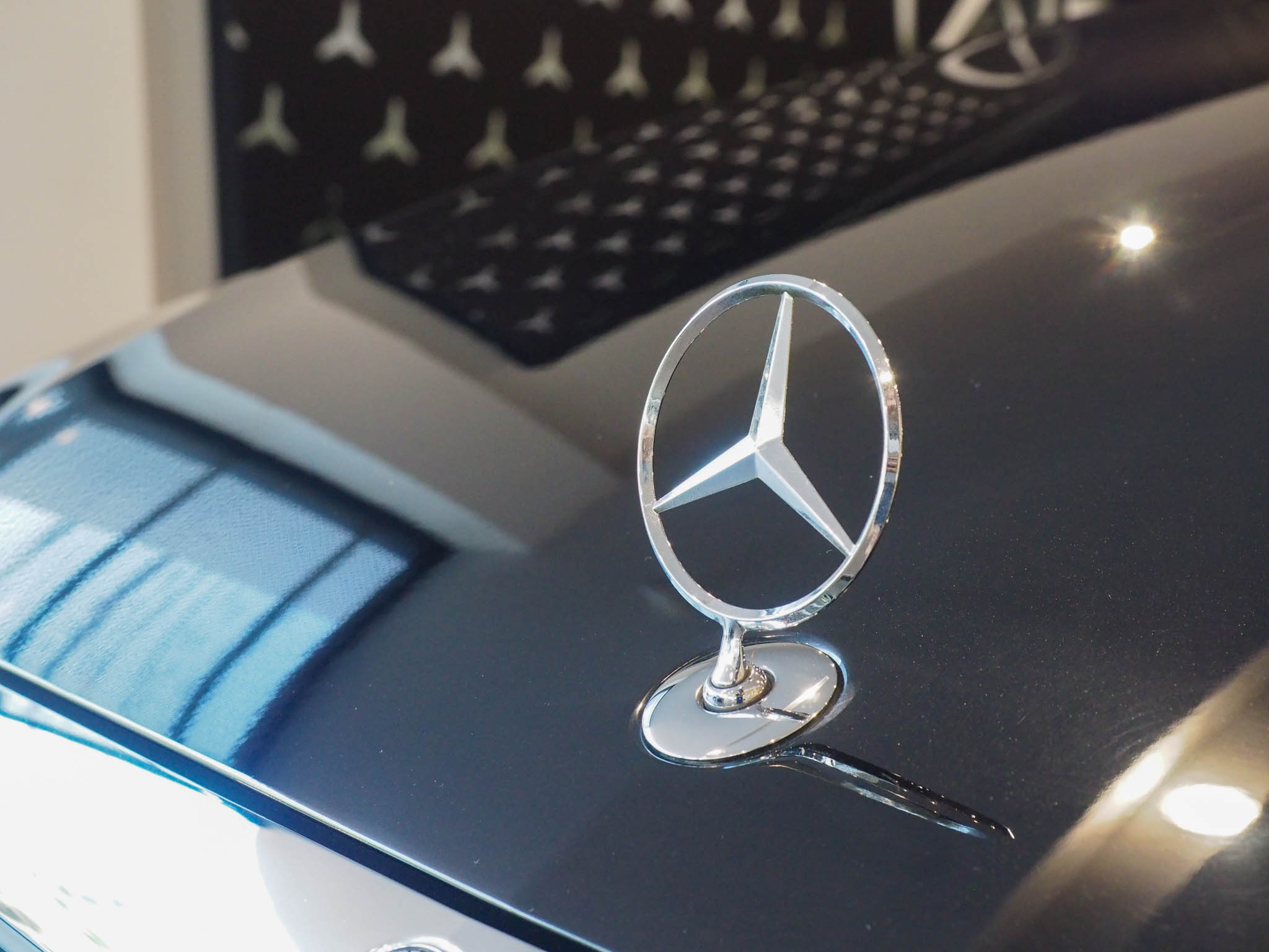 จองแล้ว E350e Exclusive Plug In Hybrid W213