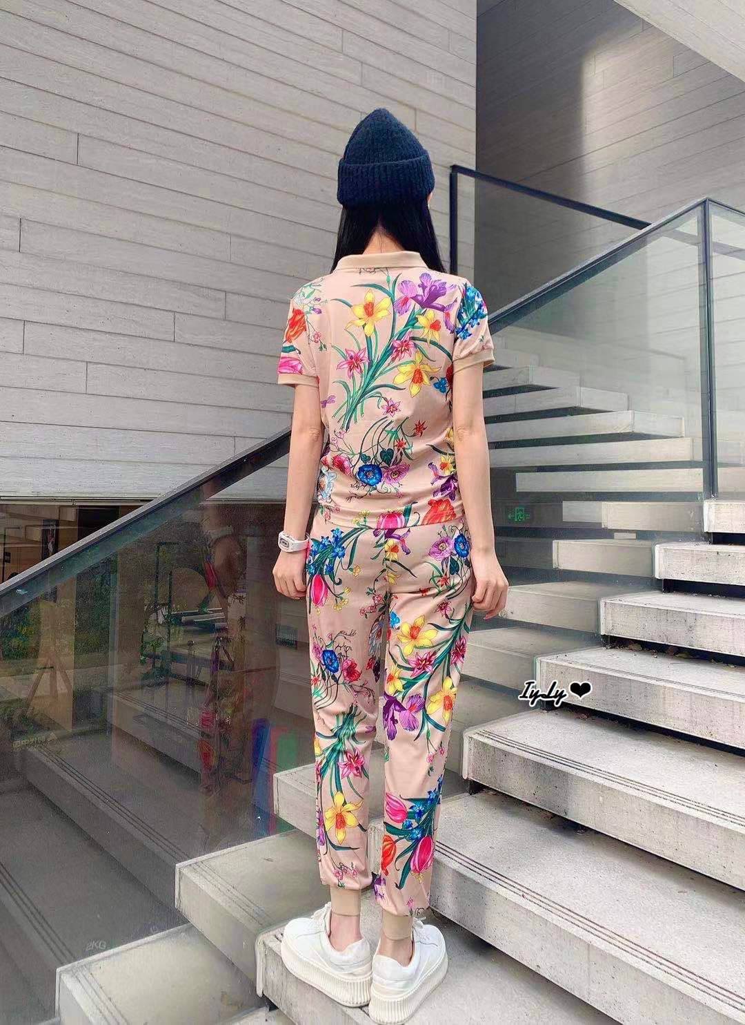 เสื้อทรงโปโล แขนสั้น คอปก