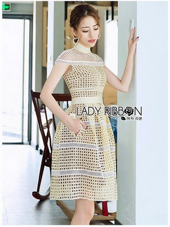 Lady Ribbon Dress เดรสสีเหลืองพาสเทล