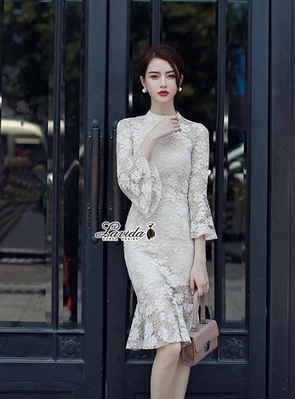 เดรสผ้าลูกไม้พร้อมซับใน