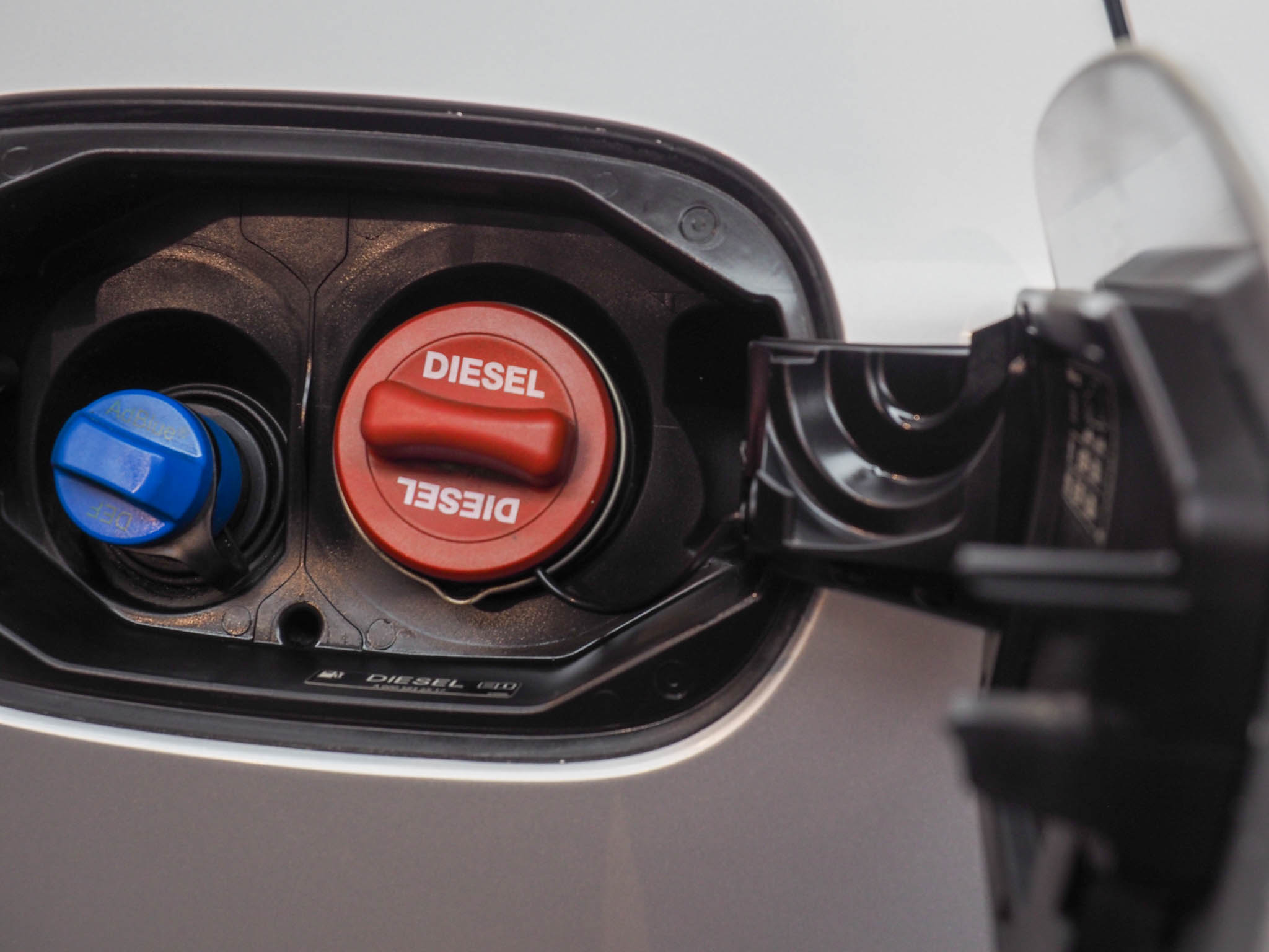 จองแล้ว C220d Avantgarde W205