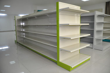 ชั้นวางสินค้า