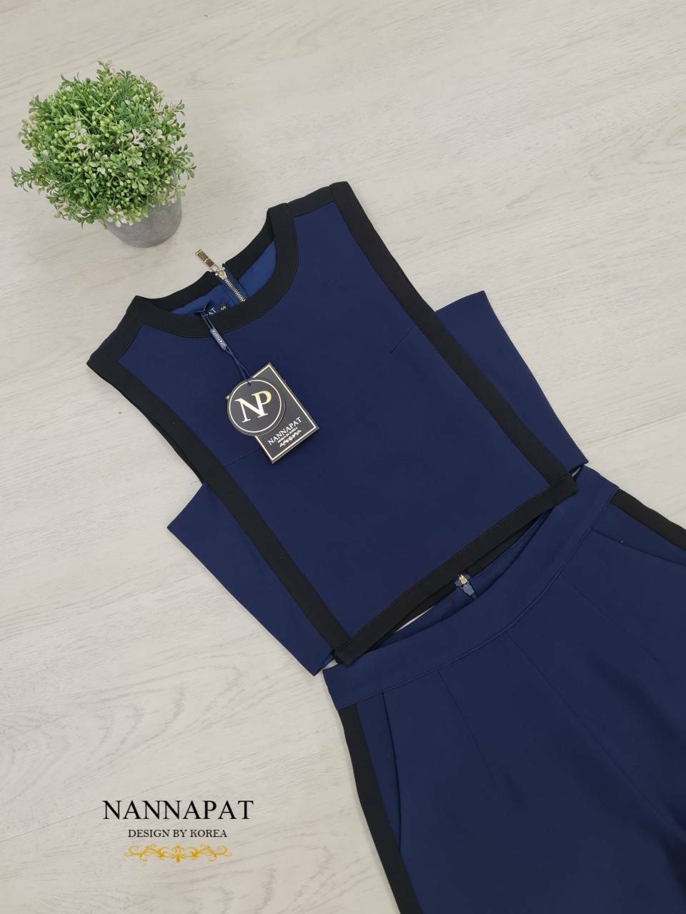 เสื้อแต่งแถบทูโทน ซิปหลัง