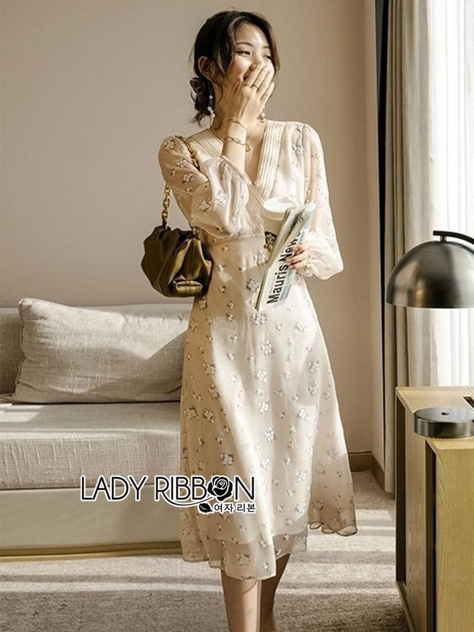 เดรสยาวผ้าชีฟองสีเบจสวยๆ