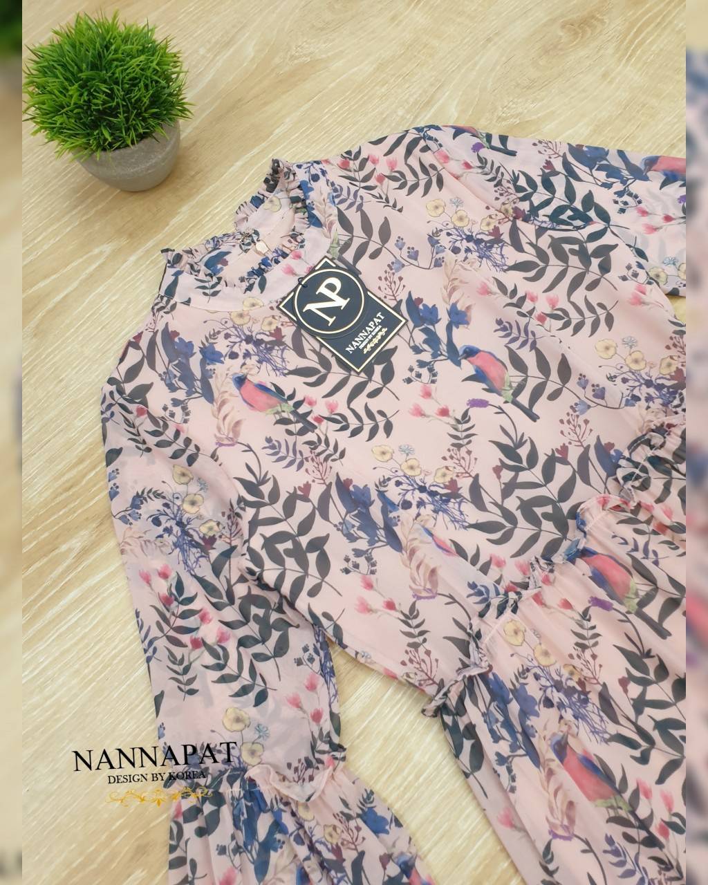 เดรสยาวซิปหลัง แขนยาวพองๆน่ารัก