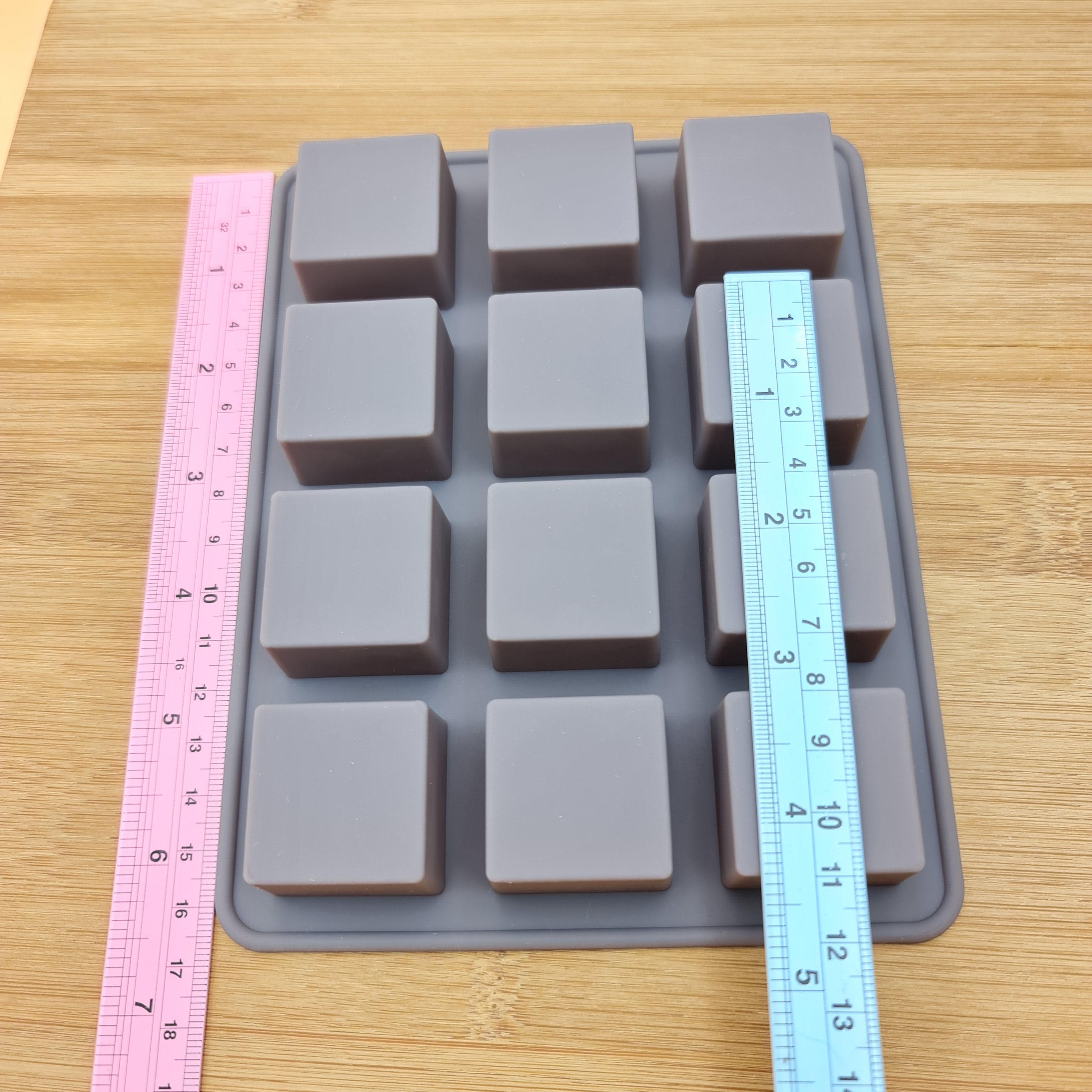 พิมพ์ซิลิโคน สี่เหลี่ยม 3*3*2cm. แม่พิมพ์ วุ้นแฟนซี น้ำแข็ง ช็อคโกแลต สบู่ เรซิ่น เจริญ12 j12