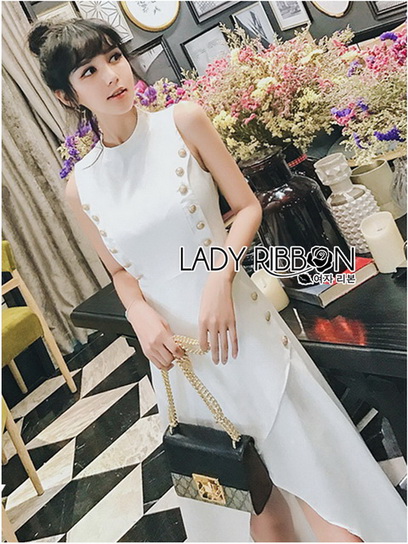 White Dress เดรสแขนกุดสีขาวตกแต่งกระดุมทอง