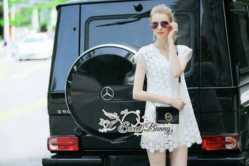 Lady Ribbon Online เสื้อผ้าออนไลน์ ขายส่งของแท้พร้อมส่ง Sweet Bunny SW02250716 Sweet Bunny Present... Lace Trim Flared White Dress