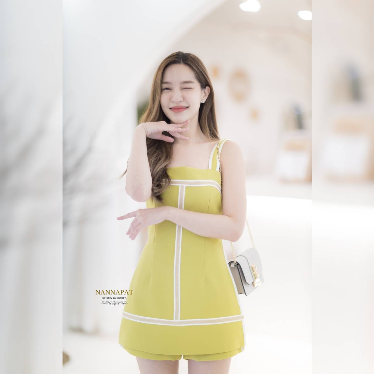 เสื้อทรงยาว ซิปหลัง