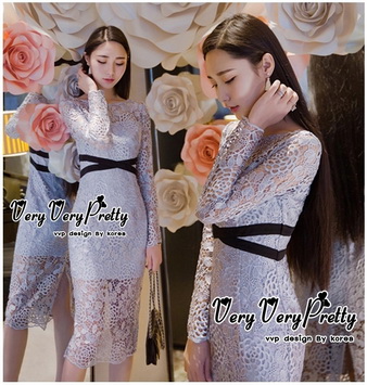 เดรสทรงสวยซิปไข่มุกสวยงาม