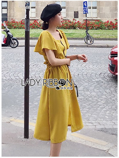 เซ็ตเสื้อคร็อปสั้นและกระโปรงสีเหลืองมัสตาร์ด