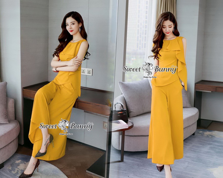เสื้อแขนกุดคอจับจีบระบายยาวหางปลาสีเหลือง